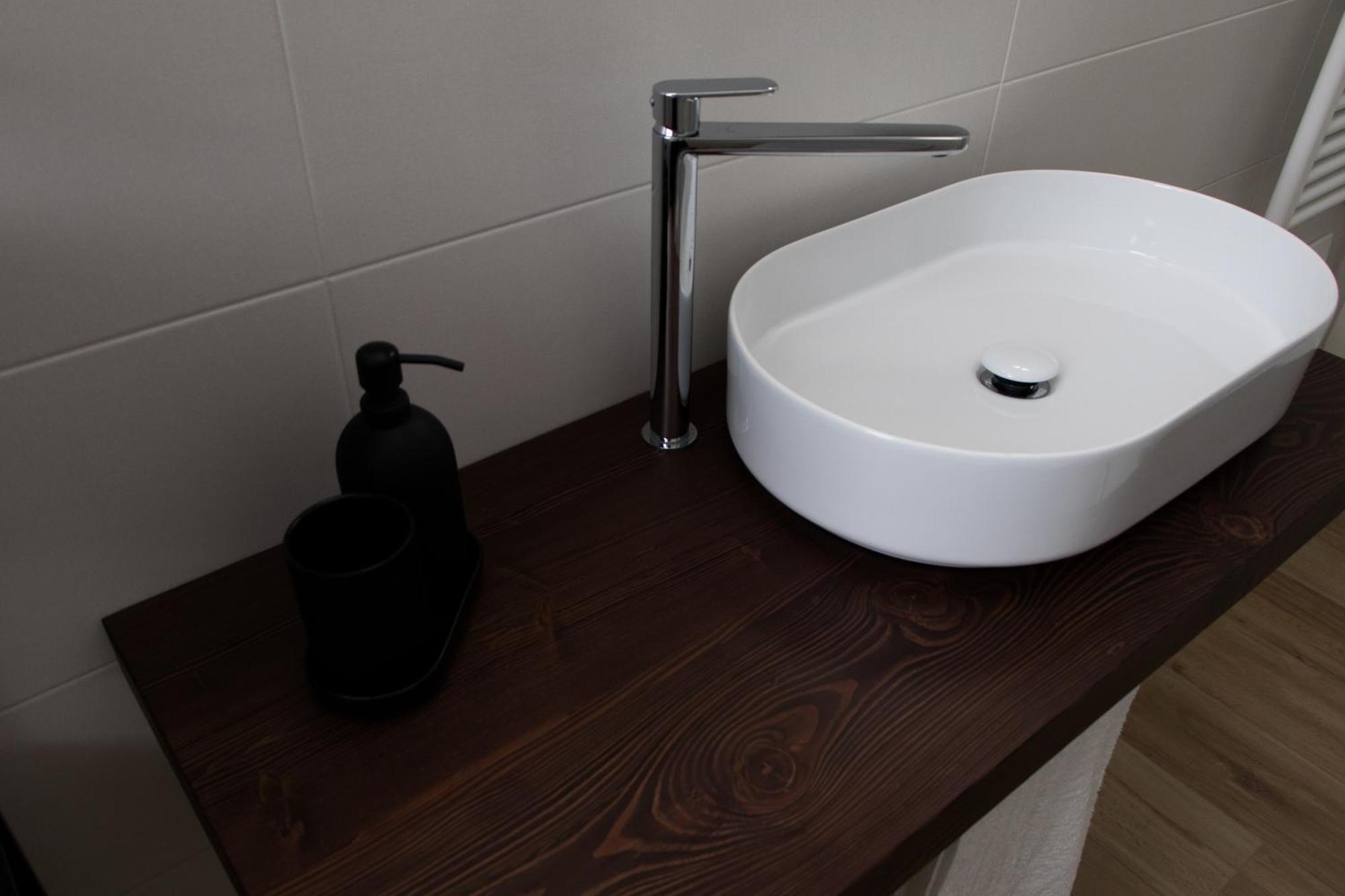 Suite Home Da Pietro, Centrale E Vicino Al Mare San Benedetto del Tronto Exterior photo