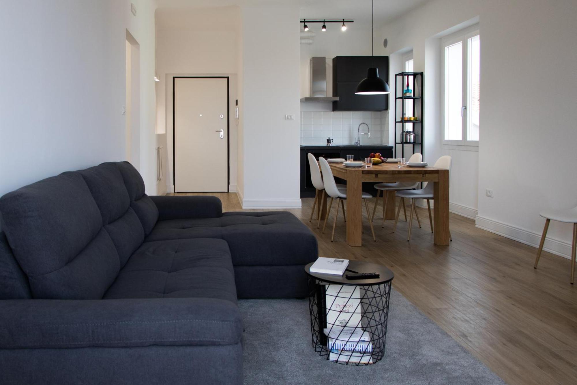 Suite Home Da Pietro, Centrale E Vicino Al Mare San Benedetto del Tronto Exterior photo